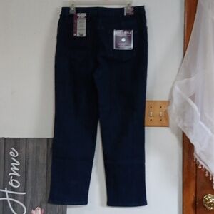 Gloria  Vanderbilt Jeans